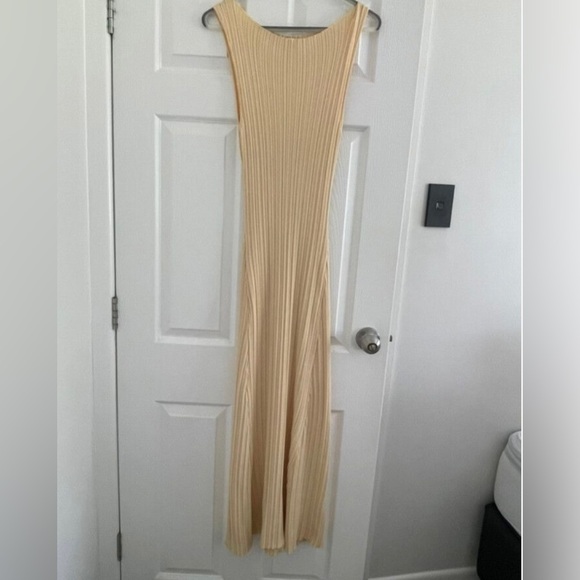 DISSH IVY YELLOW/LEMON MIDI DRESS NEW - Picture 2 of 3